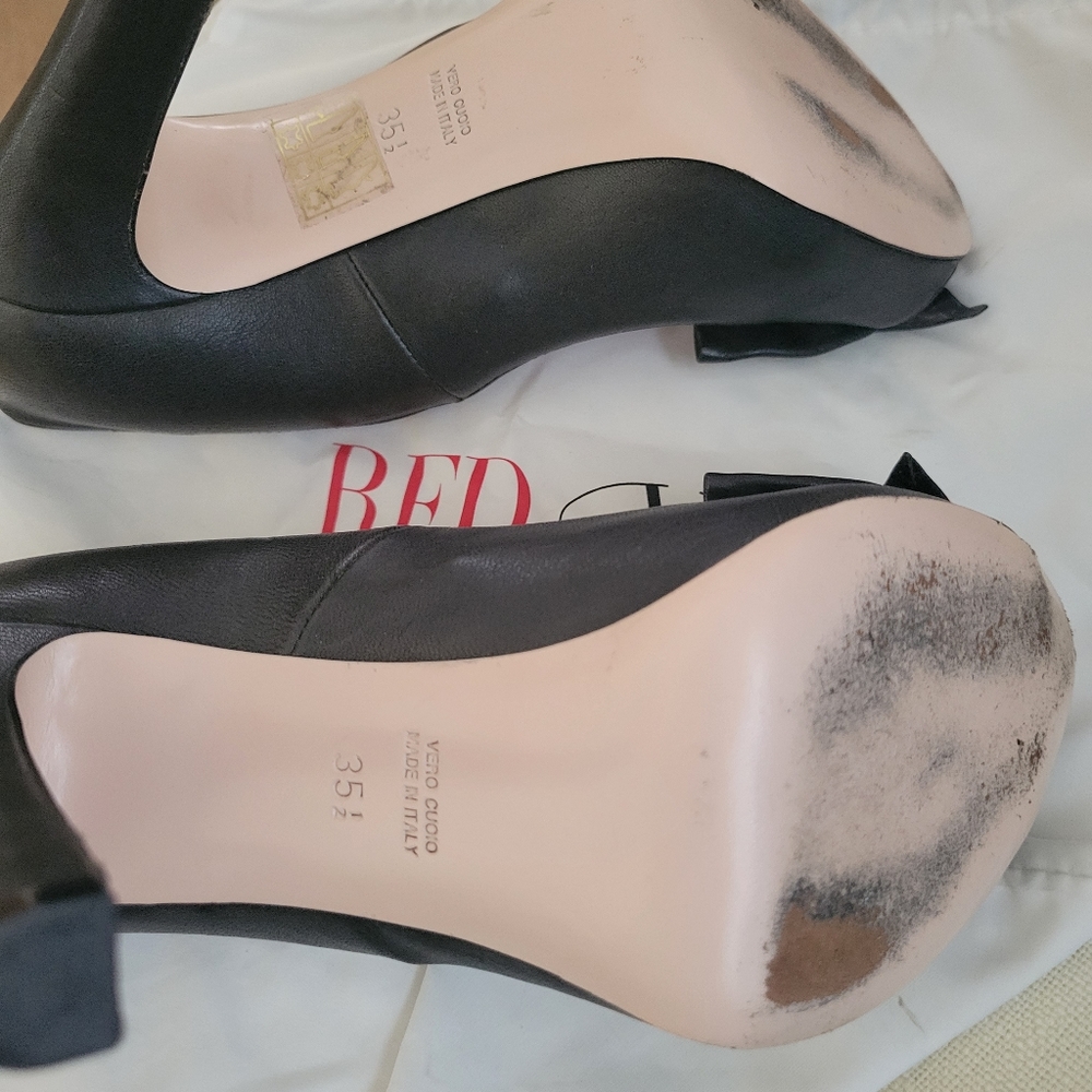 HEELS - Picture 4 of 4